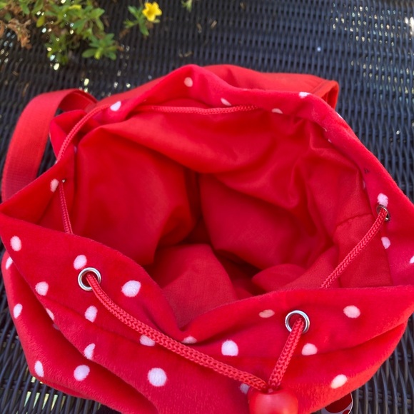 U.S. Gift Factory Minnie plush backpack - Picture 6 of 7